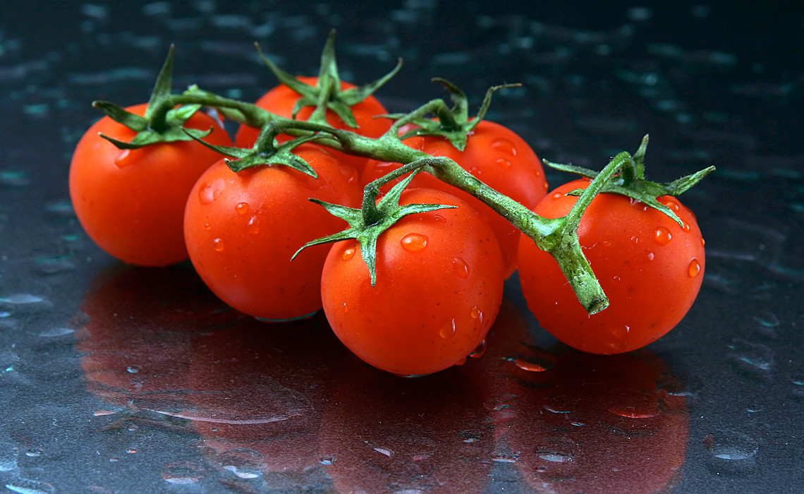 Tomatos [CCBY MarcWellekotter]